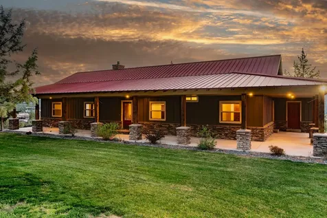 2300 S Main Street Prineville OR 97754