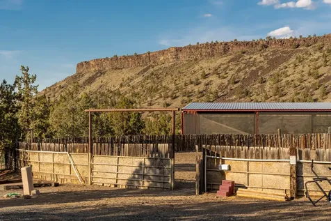 2300 S Main Street Prineville OR 97754