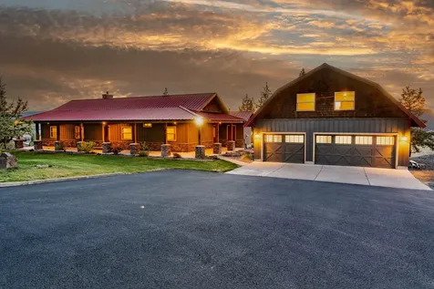 2300 S Main Street Prineville OR 97754