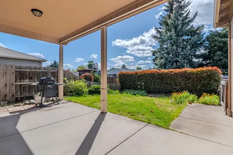708 Isherwood Drive Central Point OR 97502