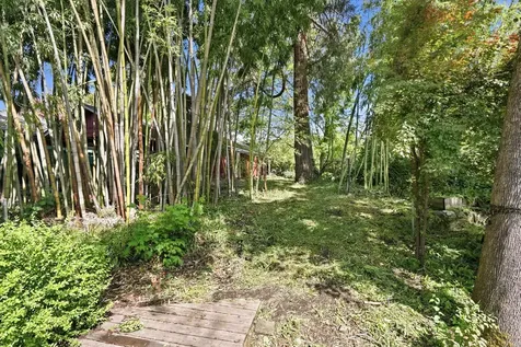 1335 NW Washington Boulevard Grants Pass OR 97526