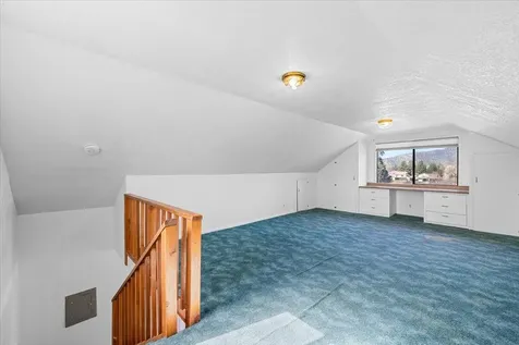 1300 Daisy Lane Grants Pass OR 97527
