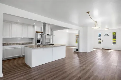 1300 Daisy Lane Grants Pass OR 97527