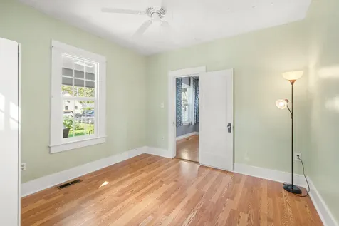 1028 E 11th Street Medford OR 97504