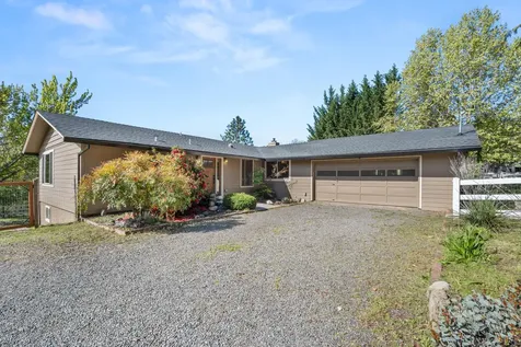 3583 Ross Lane Central Point OR 97502