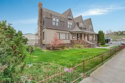 233 SE 4th Street Pendleton OR 97801