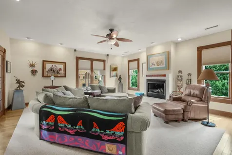 233 SE 4th Street Pendleton OR 97801