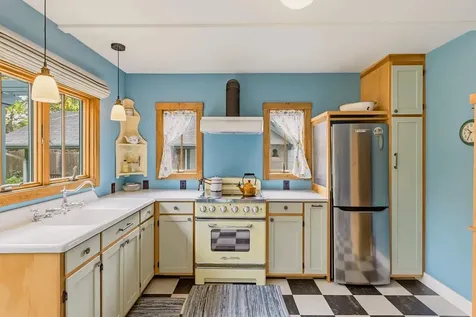 1417 NW Washington Boulevard Grants Pass OR 97526