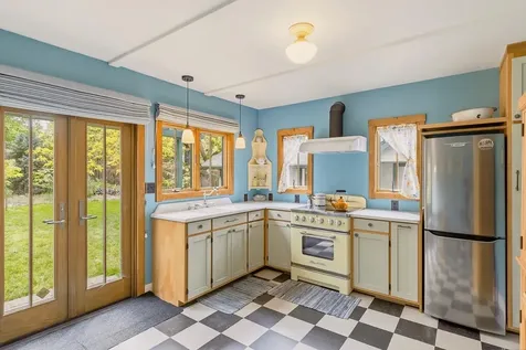 1417 NW Washington Boulevard Grants Pass OR 97526