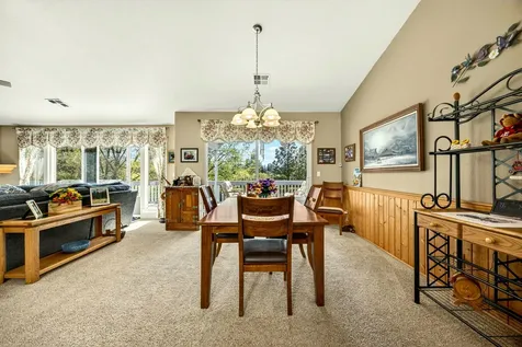 221 Lauer Way Grants Pass OR 97526