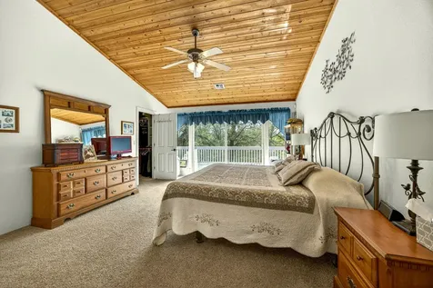 221 Lauer Way Grants Pass OR 97526