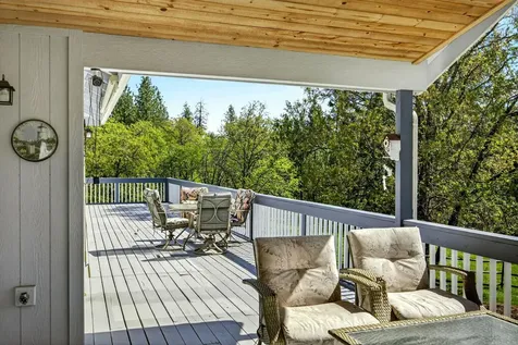 221 Lauer Way Grants Pass OR 97526