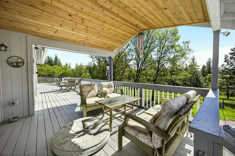 221 Lauer Way Grants Pass OR 97526