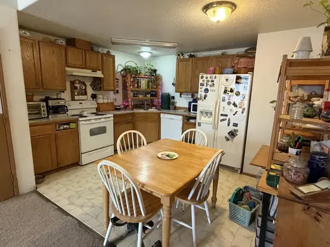 2741 SW 28th Street Redmond OR 97756