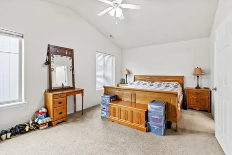 1297 Clearsprings Drive Medford OR 97501