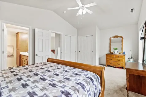 1297 Clearsprings Drive Medford OR 97501