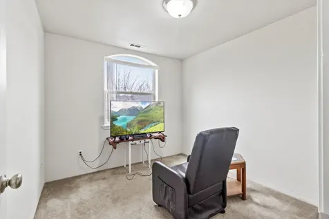 1297 Clearsprings Drive Medford OR 97501