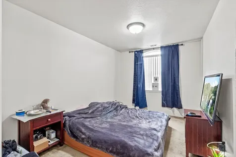 1297 Clearsprings Drive Medford OR 97501