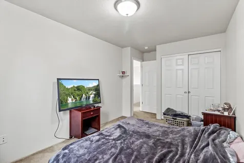 1297 Clearsprings Drive Medford OR 97501
