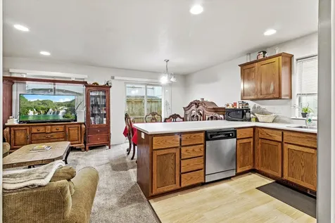 1297 Clearsprings Drive Medford OR 97501
