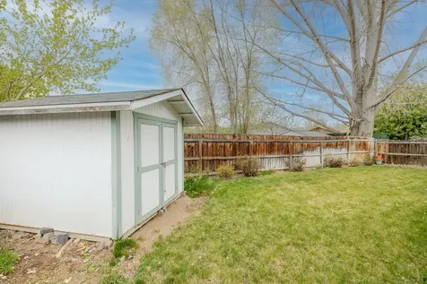 2807 SW 23rd Street Redmond OR 97756