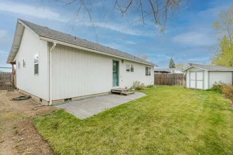 2807 SW 23rd Street Redmond OR 97756