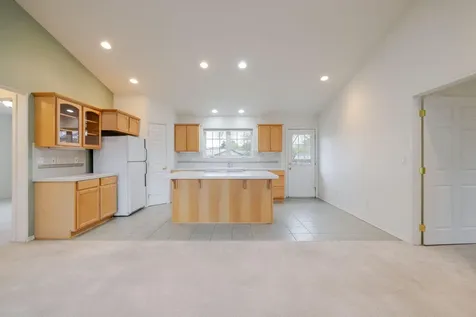 2807 SW 23rd Street Redmond OR 97756