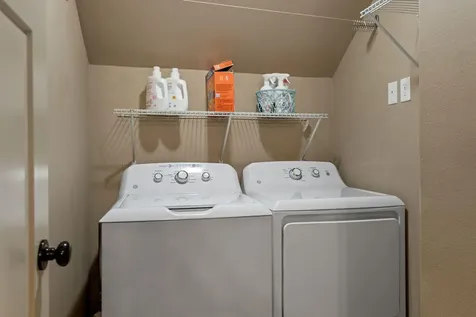 63113 De Haviland Court Bend OR 97701