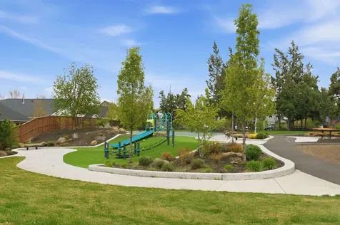 63113 De Haviland Court Bend OR 97701