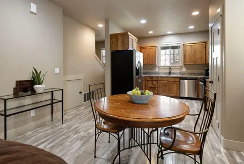 63113 De Haviland Court Bend OR 97701