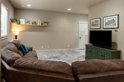63113 De Haviland Court Bend OR 97701