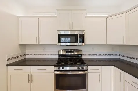 63250 NW Newhall Place Bend OR 97703