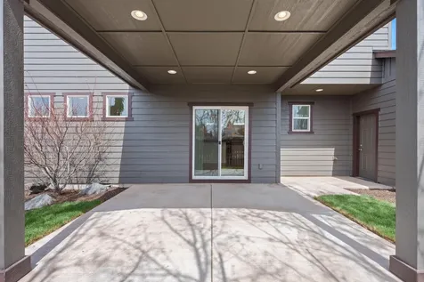 63250 NW Newhall Place Bend OR 97703