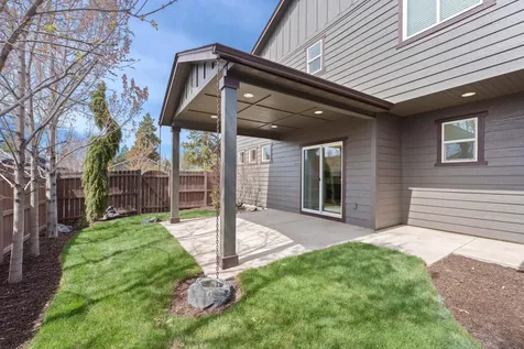 63250 NW Newhall Place Bend OR 97703