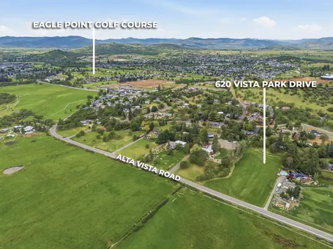 620 Vista Park Drive Eagle Point OR 97524