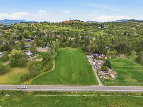 620 Vista Park Drive Eagle Point OR 97524
