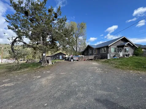 4331 Stebbins Avenue Klamath Falls OR 97601