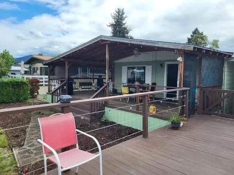 124 Waverly Drive Grants Pass OR 97526
