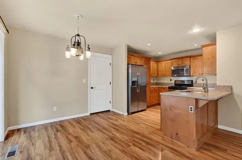 20252 Badger Road Bend OR 97702