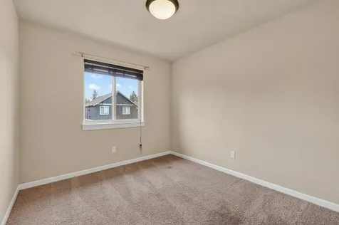 20252 Badger Road Bend OR 97702