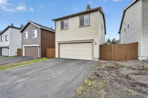 20252 Badger Road Bend OR 97702