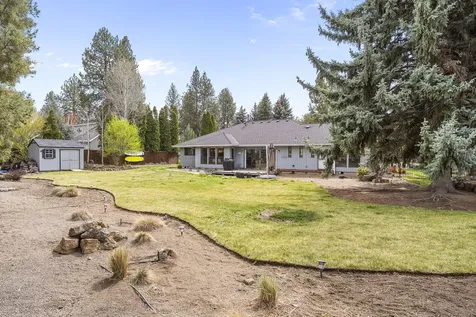 21052 Desert Woods Drive Bend OR 97702