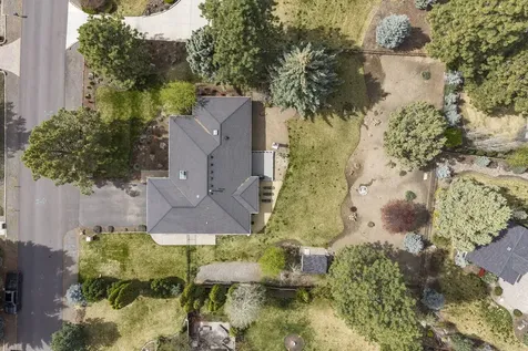 21052 Desert Woods Drive Bend OR 97702