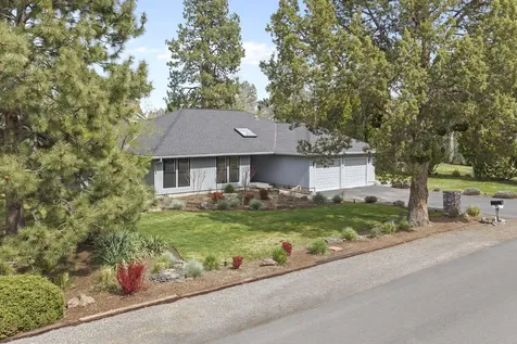 21052 Desert Woods Drive Bend OR 97702