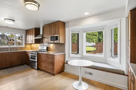 21052 Desert Woods Drive Bend OR 97702