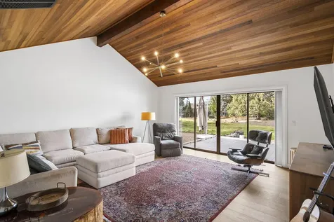 21052 Desert Woods Drive Bend OR 97702