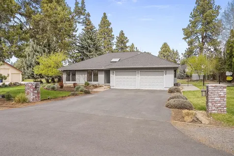 21052 Desert Woods Drive Bend OR 97702