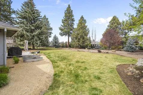 21052 Desert Woods Drive Bend OR 97702