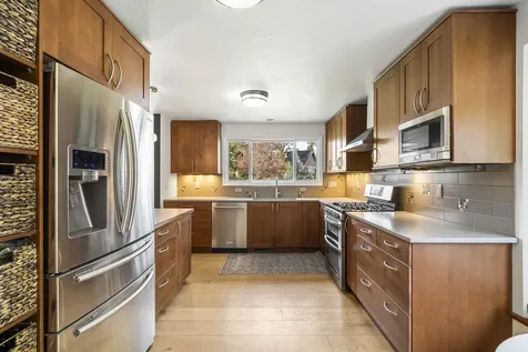 21052 Desert Woods Drive Bend OR 97702