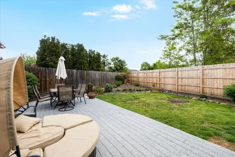 1443 Matthews Place Medford OR 97504